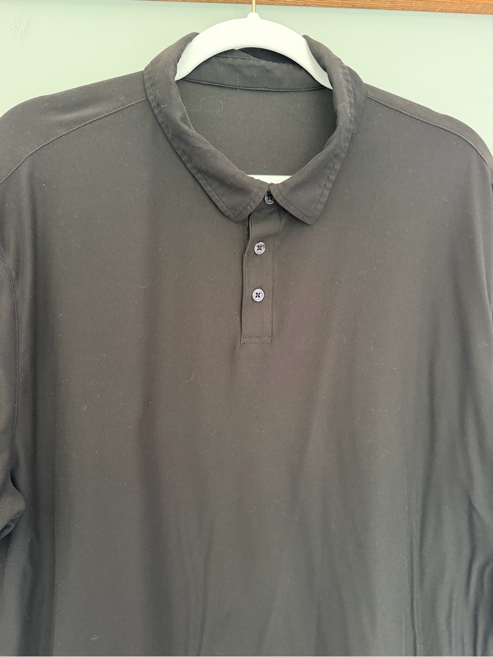 Vuori "Strato" Tech Classic Black Short Sleeve Polo - Picture 6 of 16